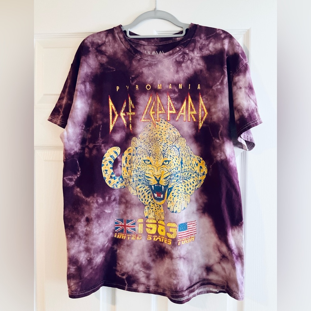 Mens Def Leppard tie dyed T-shirt size M
